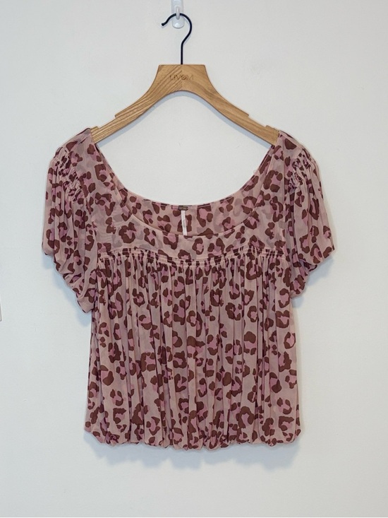 Free People Meg's Blouse Blush Pink Leopard Print Top , sz : medium - Picture 6 of 11